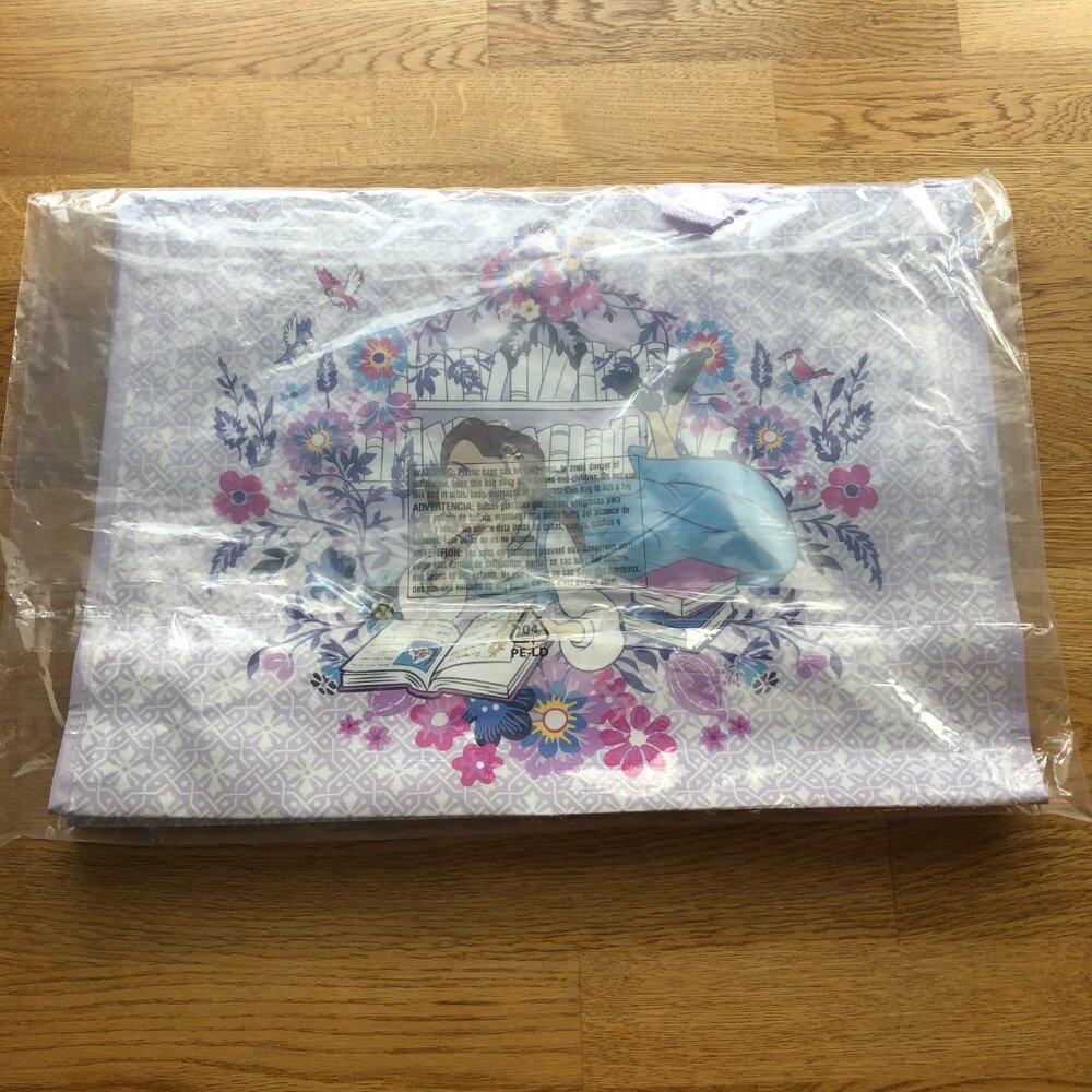 Vera Bradley Disney Belle Market Tote Bag Limited Edition NWT - Picture 5 of 5